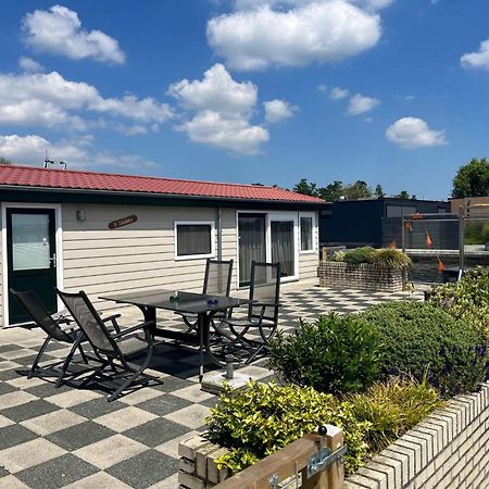 Visserslust - Woonboten & Appartementen Vinkeveen Kültér fotó