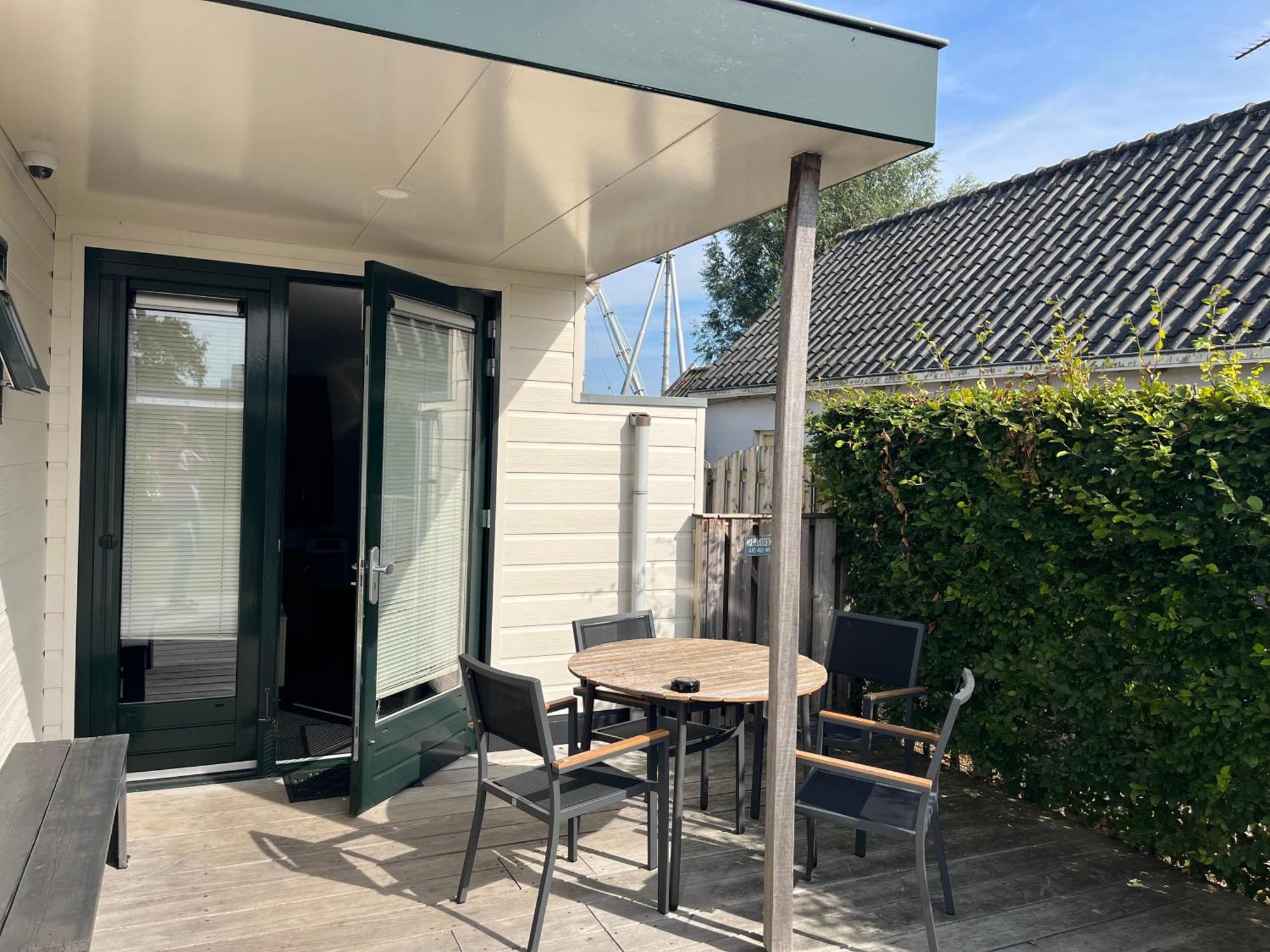 Visserslust - Woonboten & Appartementen Vinkeveen Kültér fotó