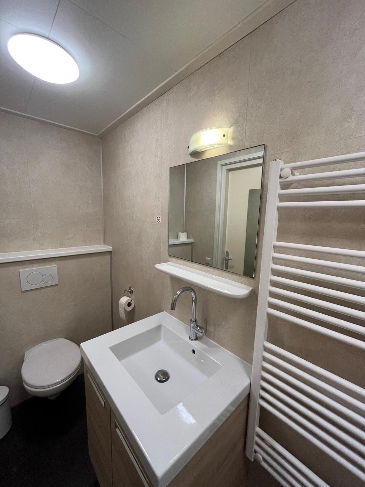 Visserslust - Woonboten & Appartementen Vinkeveen Kültér fotó