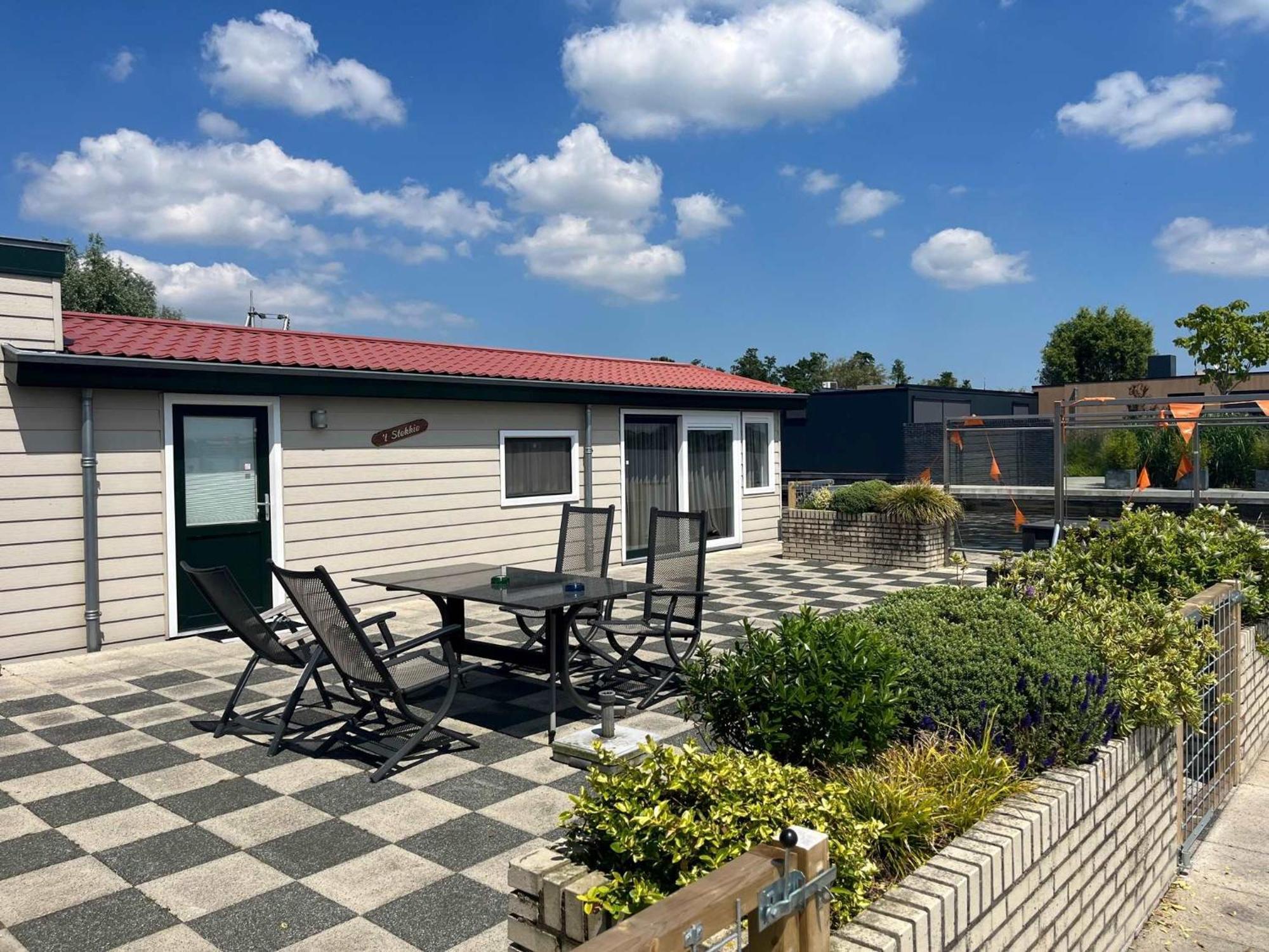 Visserslust - Woonboten & Appartementen Vinkeveen Kültér fotó