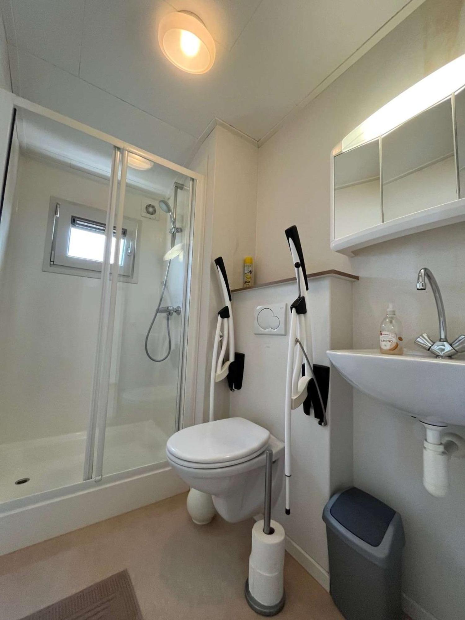 Visserslust - Woonboten & Appartementen Vinkeveen Kültér fotó
